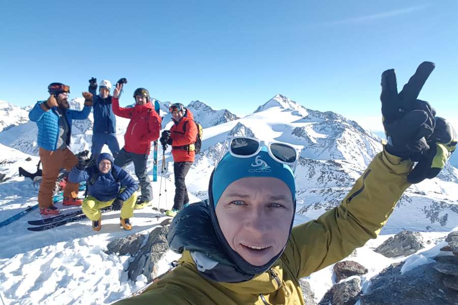 Skitour First